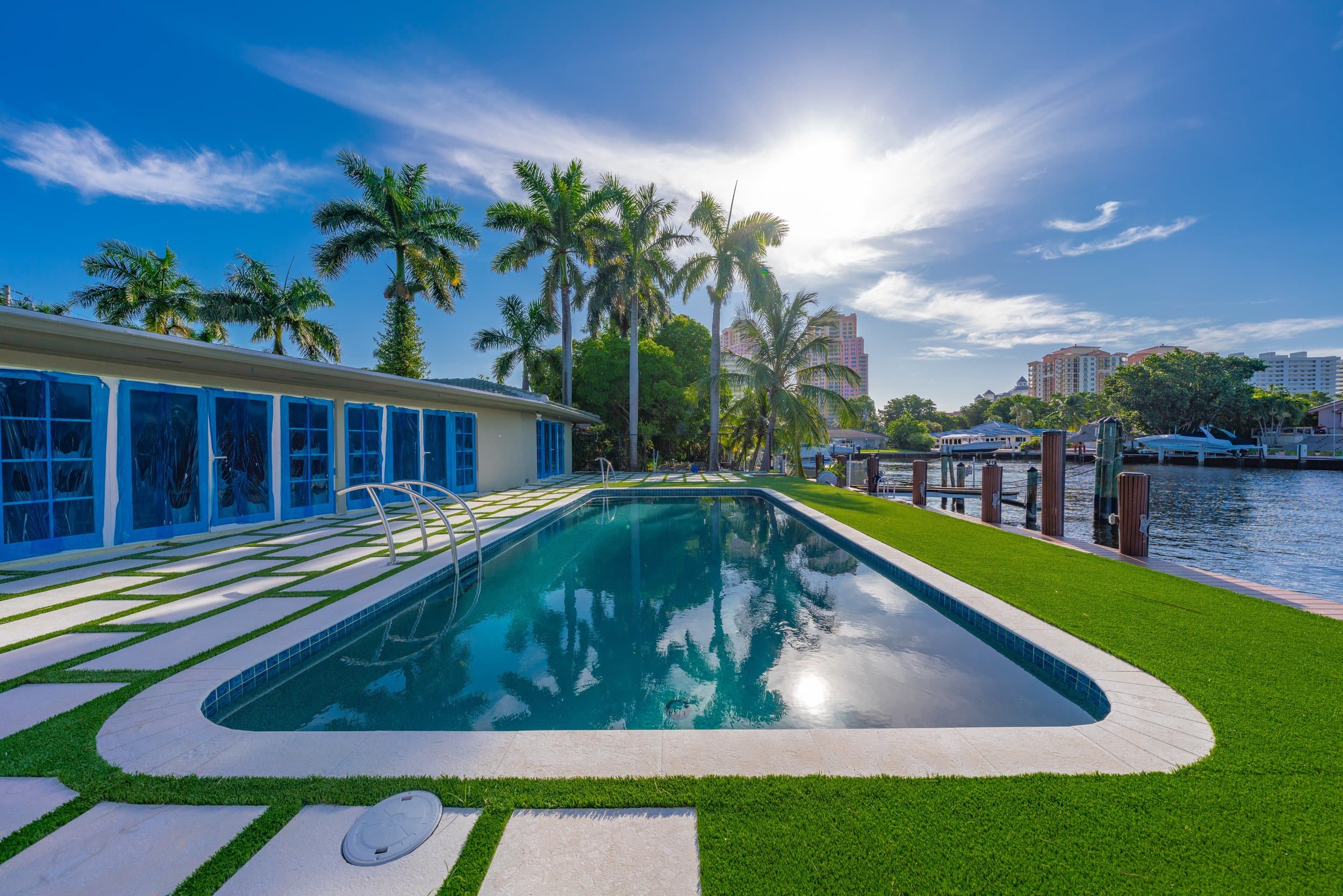 Floridian pool project in South Florida