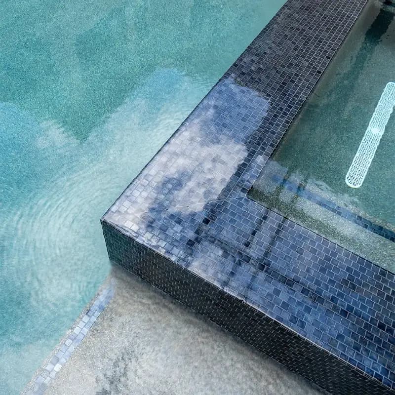 Custom pool construction by Floridian in South Florida